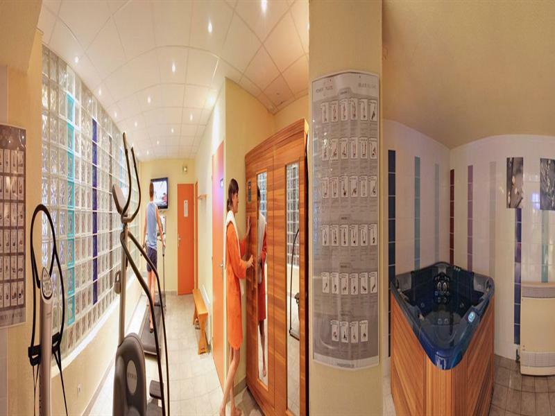 Vacanceole - Residence Le Saint Clair Агде Екстериор снимка
