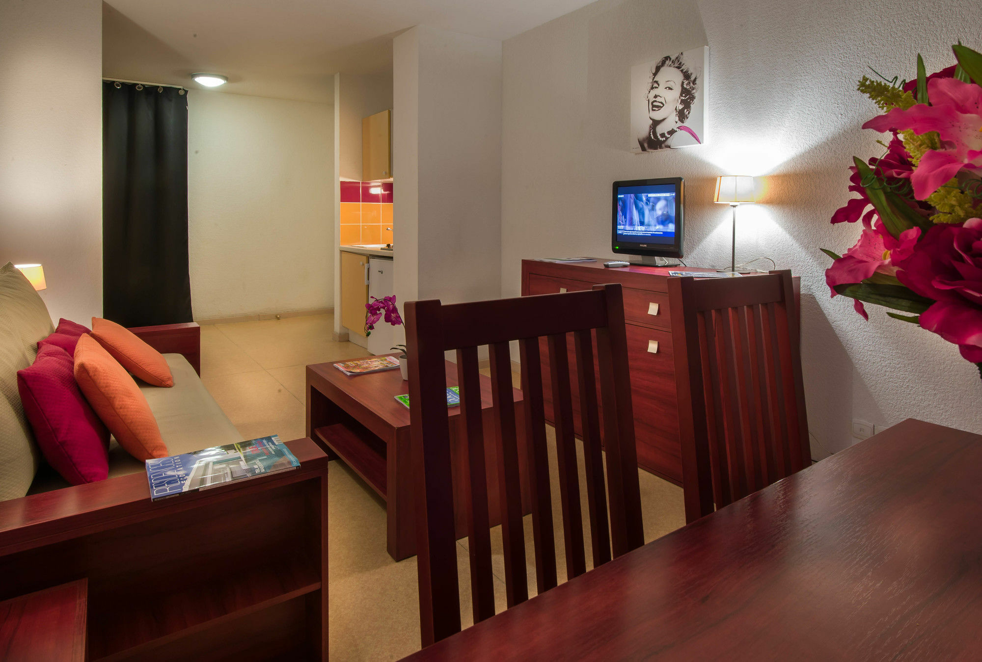 Vacanceole - Residence Le Saint Clair Агде Екстериор снимка